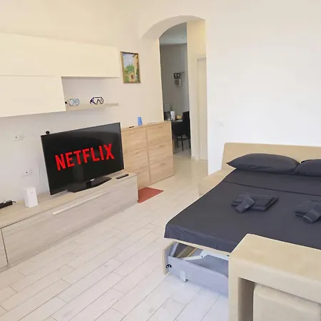 Apartment Homeloly - 230 Dalla Stazione Di Migliarina Perfetta Per Le 5 Terre La Spezia