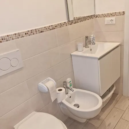 Homeloly - 230 Dalla Stazione Di Migliarina Perfetta Per Le 5 Terre * Ла-Спеція